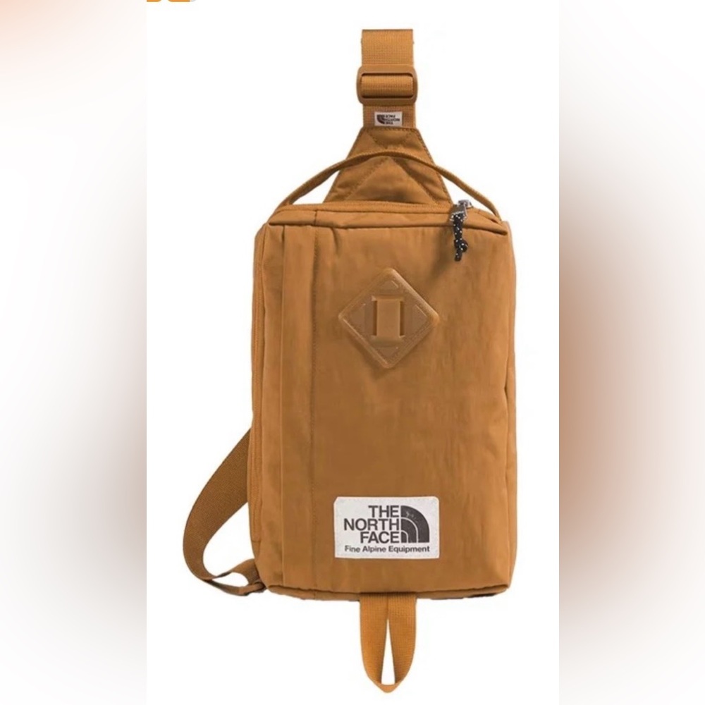 The North Face Berkeley Field bag